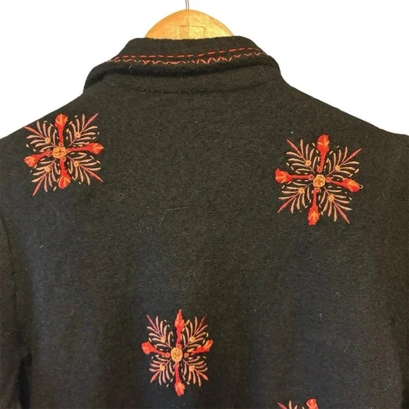 CoVelo Black Coat Red Embroidered Floral Felted Boiled Wool Jacket, size Small - Picture 10 of 14